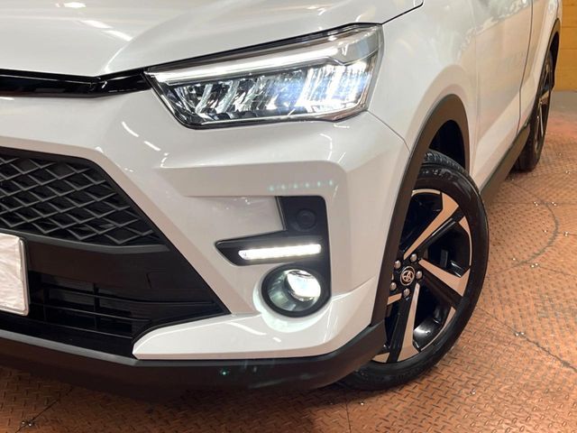 TOYOTA RAIZE HYBRID 2023