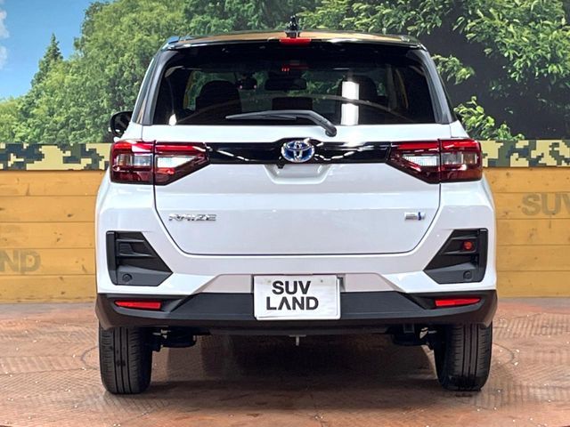 TOYOTA RAIZE HYBRID 2023