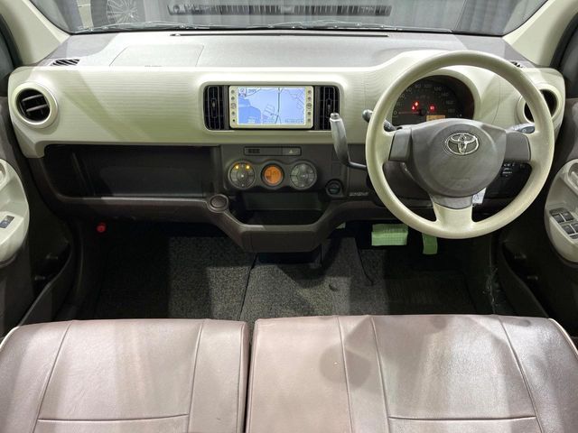 TOYOTA PASSO 2010