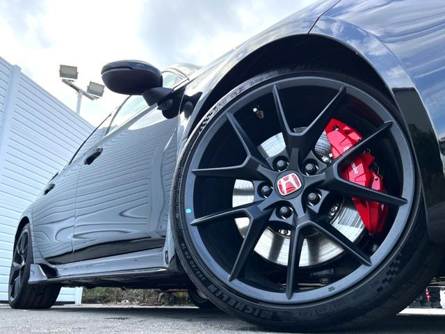 HONDA CIVIC hatchback 2024