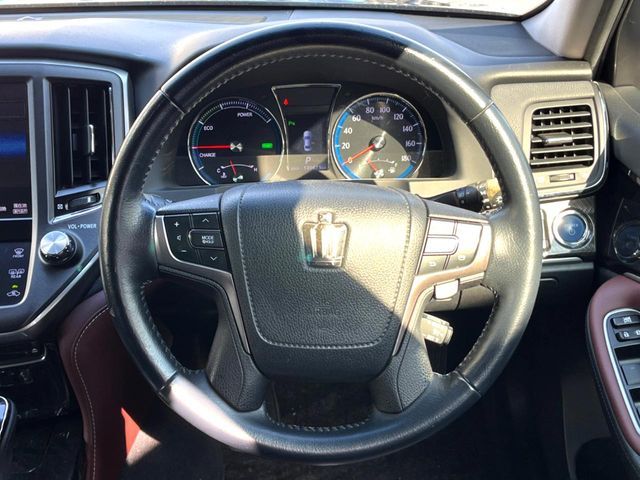 TOYOTA CROWN sedan hybrid 2014