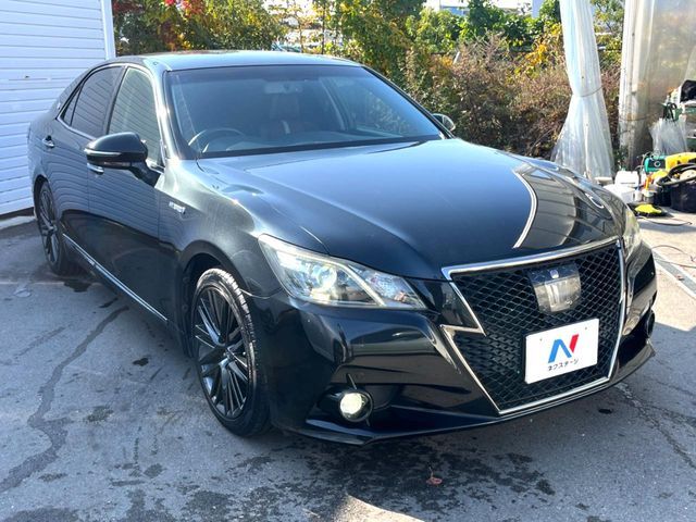 TOYOTA CROWN sedan hybrid 2014