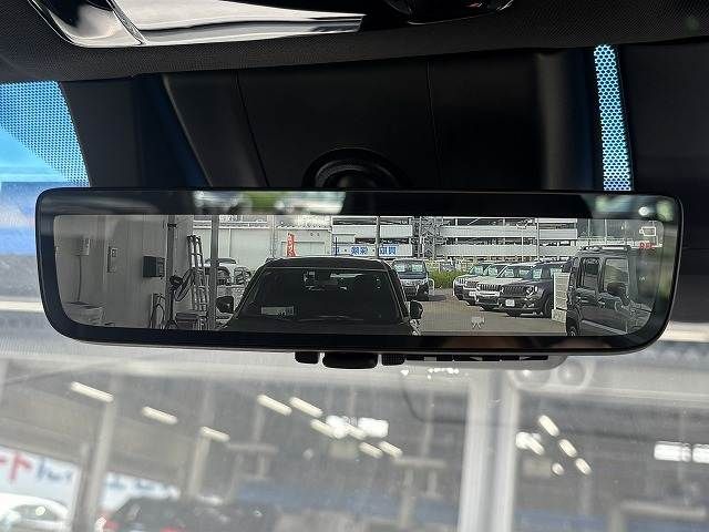 TOYOTA HARRIER HYBRID 2020