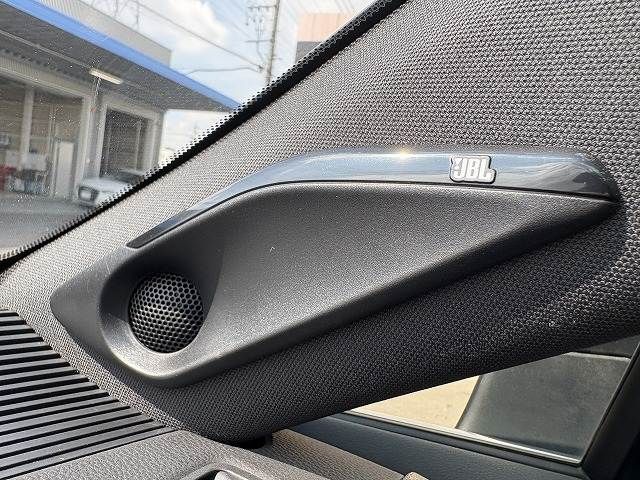 TOYOTA HARRIER HYBRID 2020