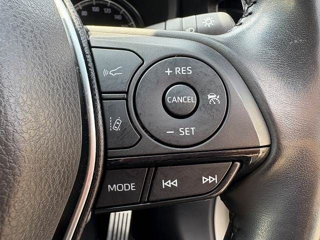 TOYOTA HARRIER HYBRID 2020