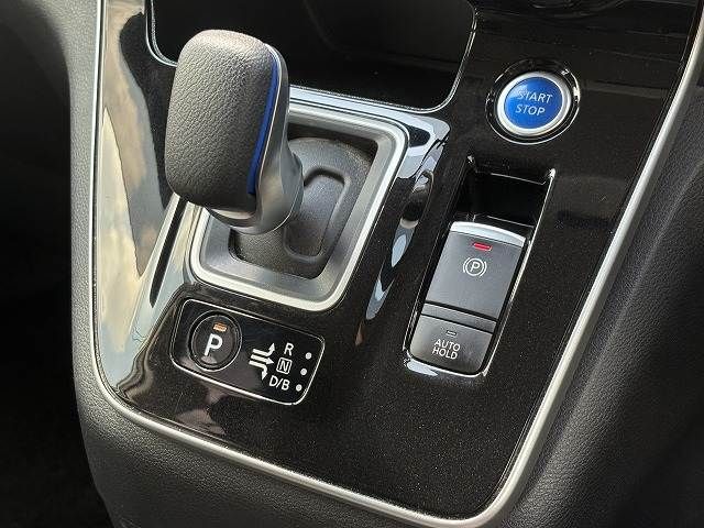 NISSAN SERENA  WG 2020