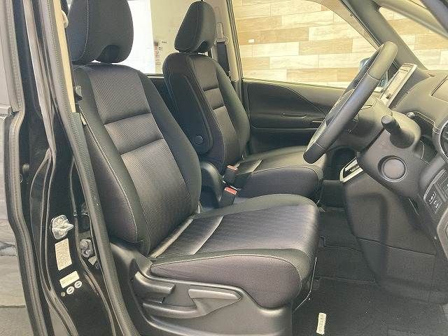 NISSAN SERENA  S-HYBRID 2016