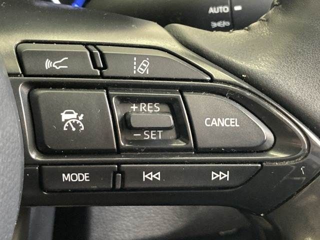 TOYOTA YARIS CROSS HYBRID 2022