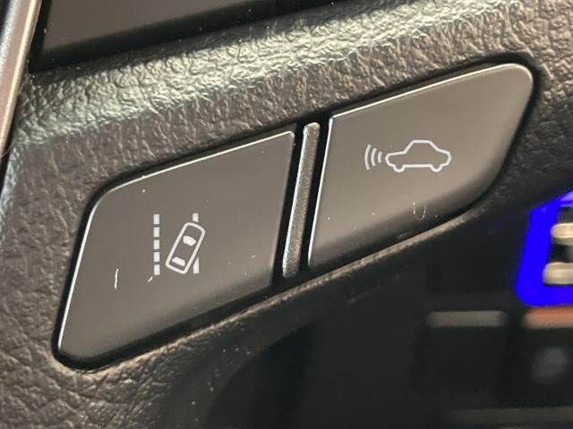 TOYOTA VELLFIRE 2020