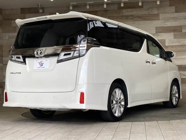 TOYOTA VELLFIRE 2020