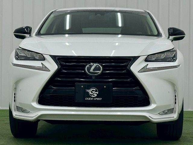 TOYOTA LEXUS NX300h AWD 2017