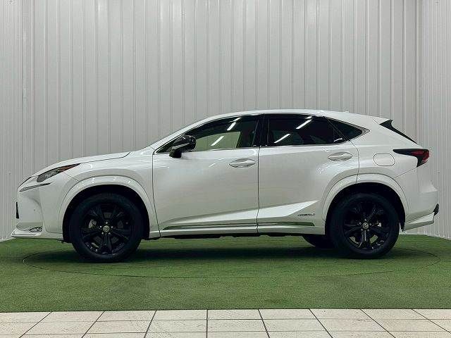 TOYOTA LEXUS NX300h AWD 2017