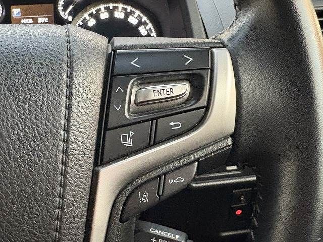 TOYOTA LANDCRUISER PRADO 2018