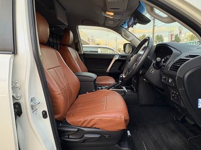 TOYOTA LANDCRUISER PRADO 2018