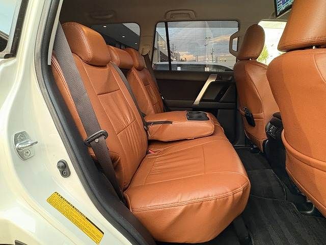 TOYOTA LANDCRUISER PRADO 2018