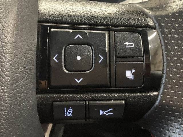 TOYOTA HILUX 4WD 2023