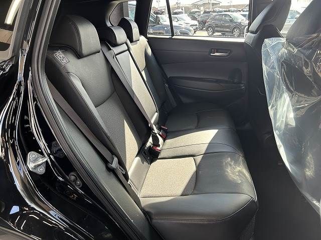 TOYOTA COROLLA CROSS HYBRID 2023