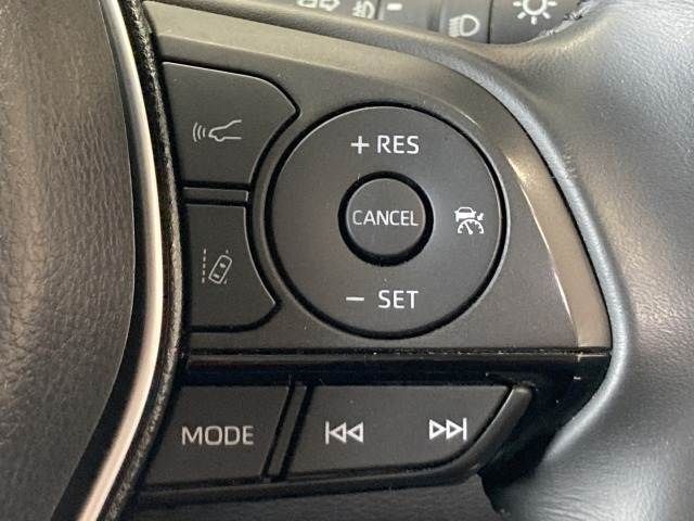 TOYOTA HARRIER 2WD 2023