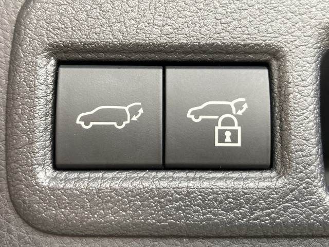 TOYOTA HARRIER 2WD 2023