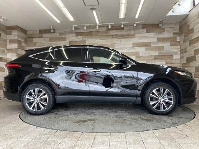 TOYOTA HARRIER 2WD 2023