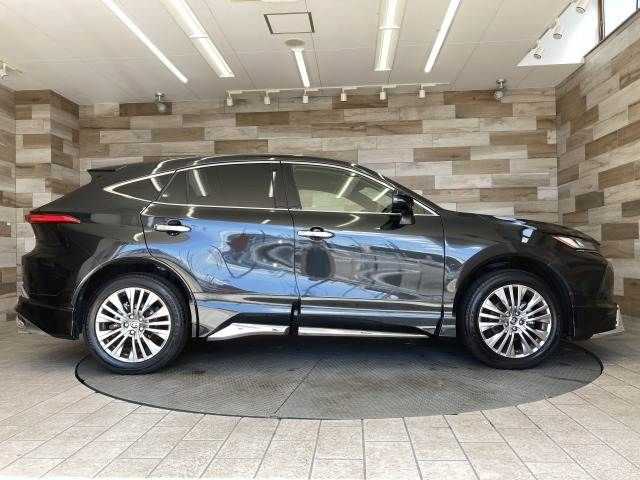 TOYOTA HARRIER HYBRID 2020