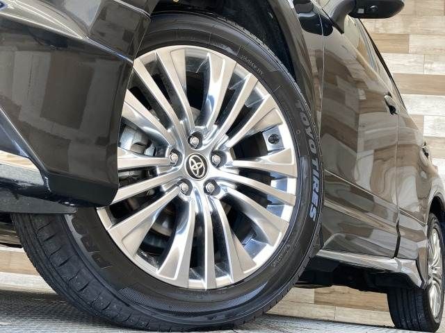 TOYOTA HARRIER HYBRID 2020