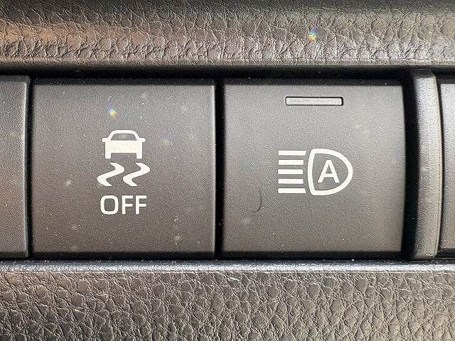 TOYOTA HARRIER 2WD 2024