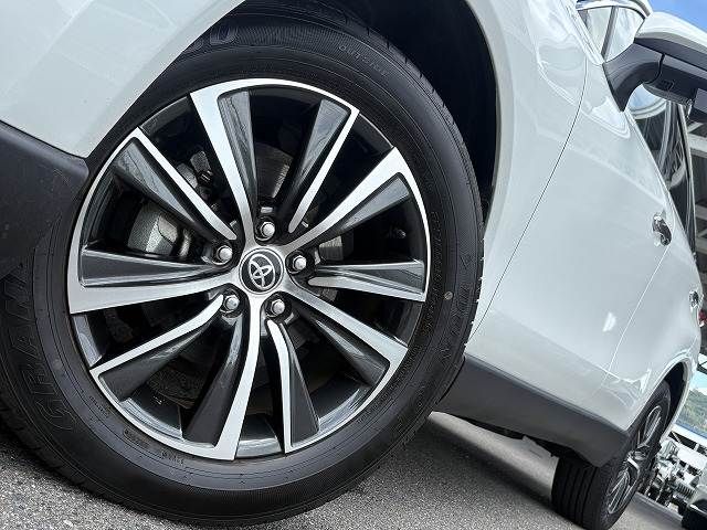 TOYOTA HARRIER 2WD 2024