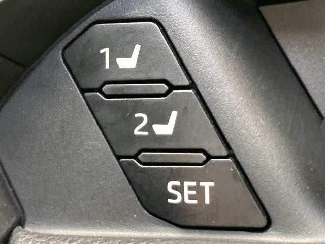 TOYOTA RAV4 4WD 2023