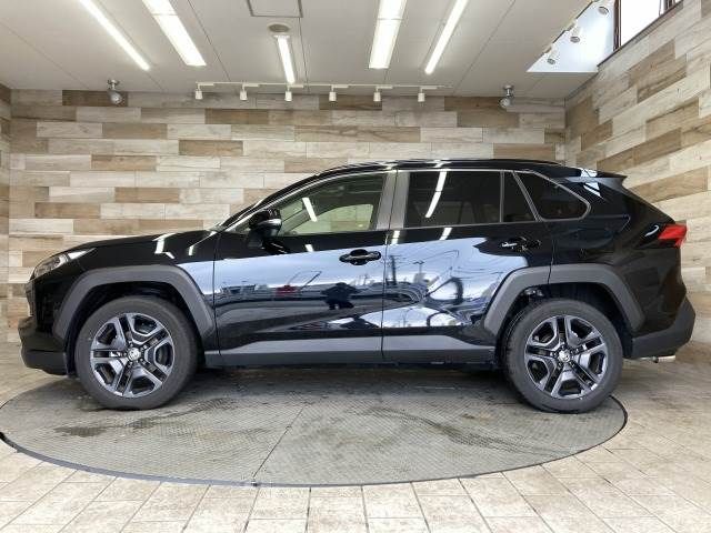 TOYOTA RAV4 4WD 2023