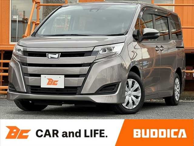 TOYOTA NOAH 2020