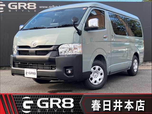 TOYOTA HIACE van 4WD 2025