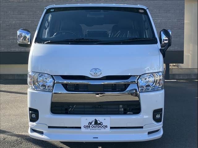 TOYOTA HIACE van 2WD 2025