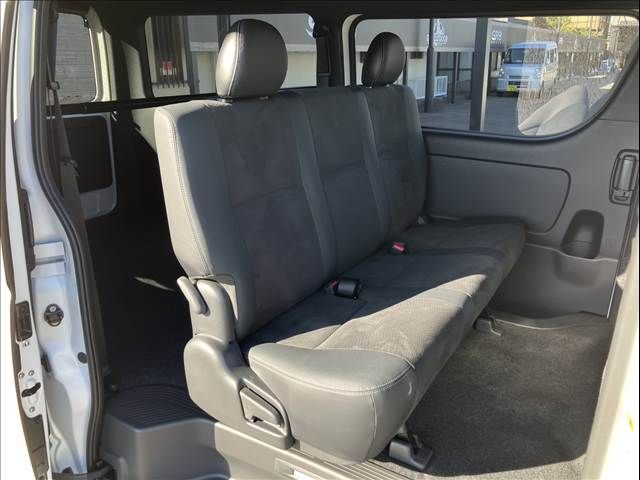 TOYOTA HIACE van 2WD 2025