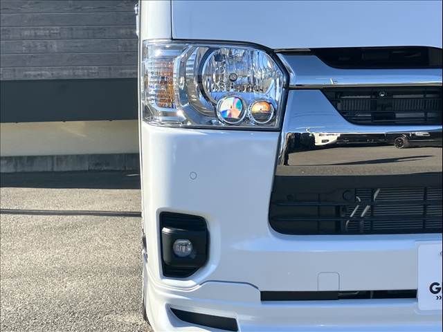 TOYOTA HIACE van 2WD 2025