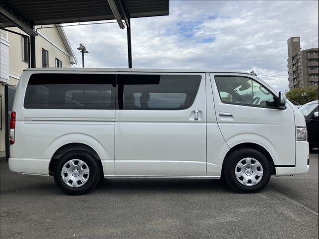 TOYOTA HIACE van 2WD 2025