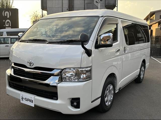 TOYOTA HIACE van 2WD 2025