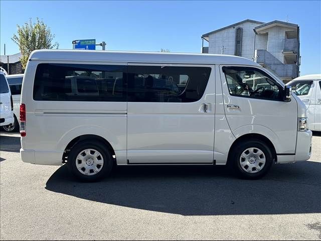 TOYOTA HIACE van 2WD 2025