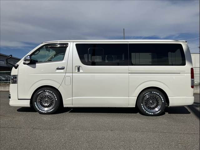 TOYOTA HIACE van 2WD 2016