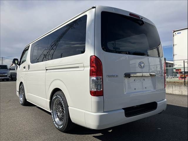 TOYOTA HIACE van 2WD 2016