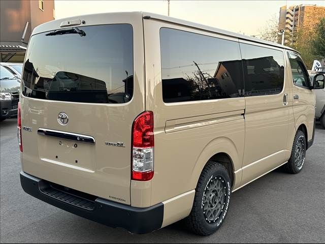 TOYOTA HIACE van 2WD 2025