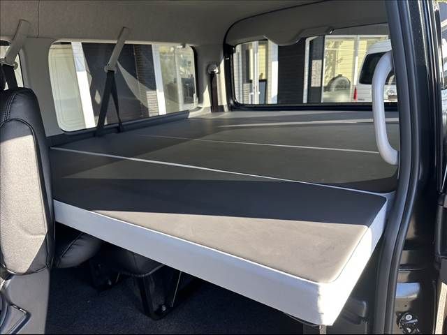 TOYOTA HIACE wagon 2025