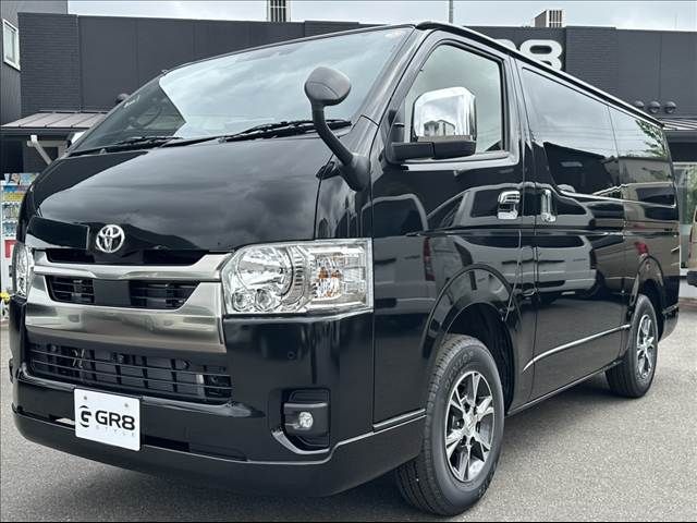 TOYOTA HIACE van 4WD 2025