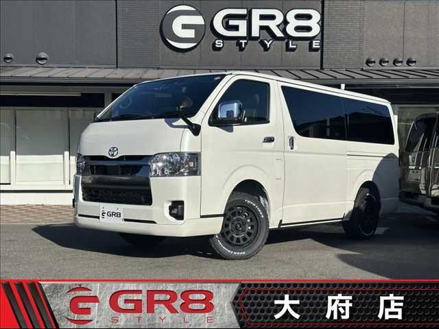 TOYOTA HIACE van 4WD 2025
