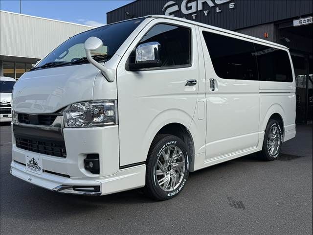 TOYOTA HIACE van 4WD 2025
