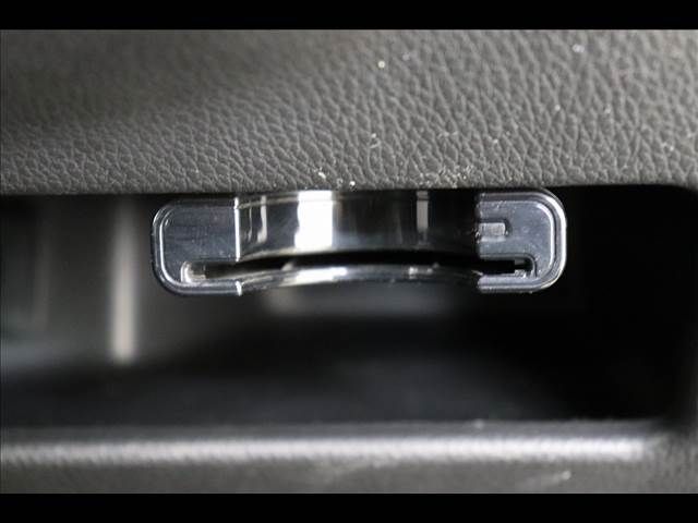 MITSUBISHI eK SPACE 2017