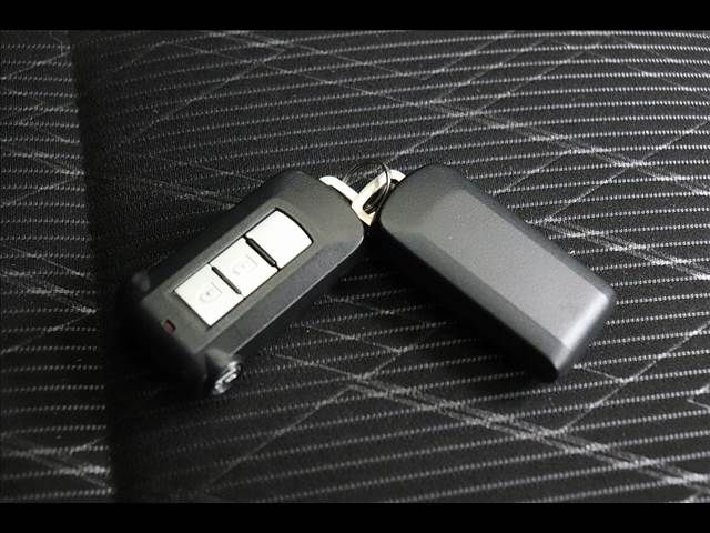 MITSUBISHI eK SPACE 2017