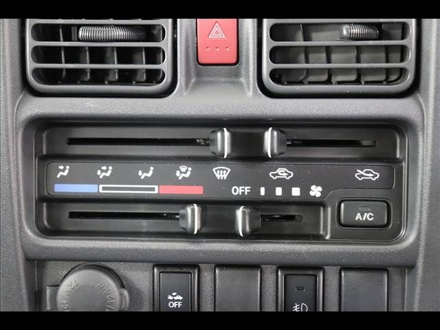 SUZUKI CARRY truck 2018