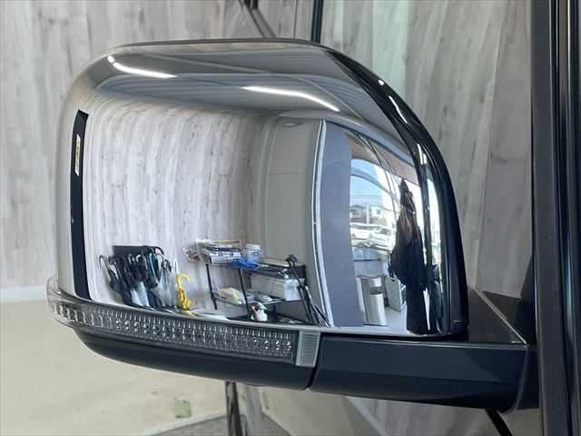 MITSUBISHI DELICA D:5 4WD 2019