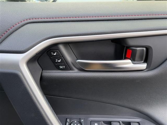 TOYOTA RAV4 HYBRID 4WD 2023